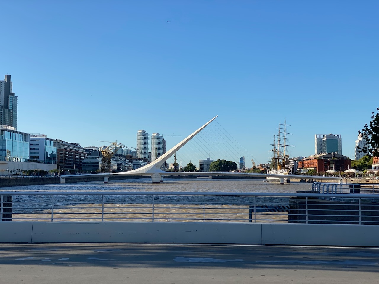 baires, briefly — image 3 of 7