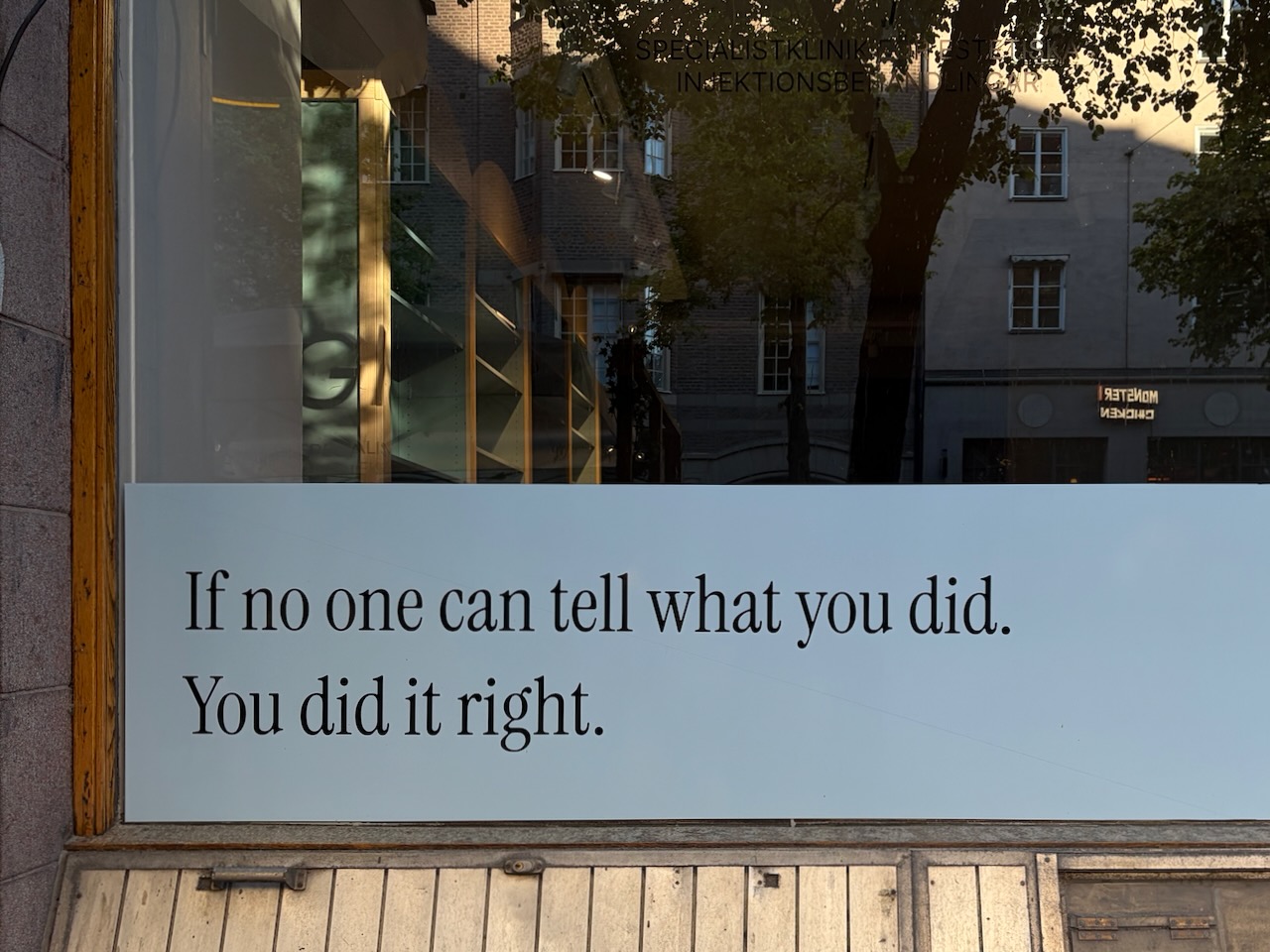 closed on sundays — image 10 of 10